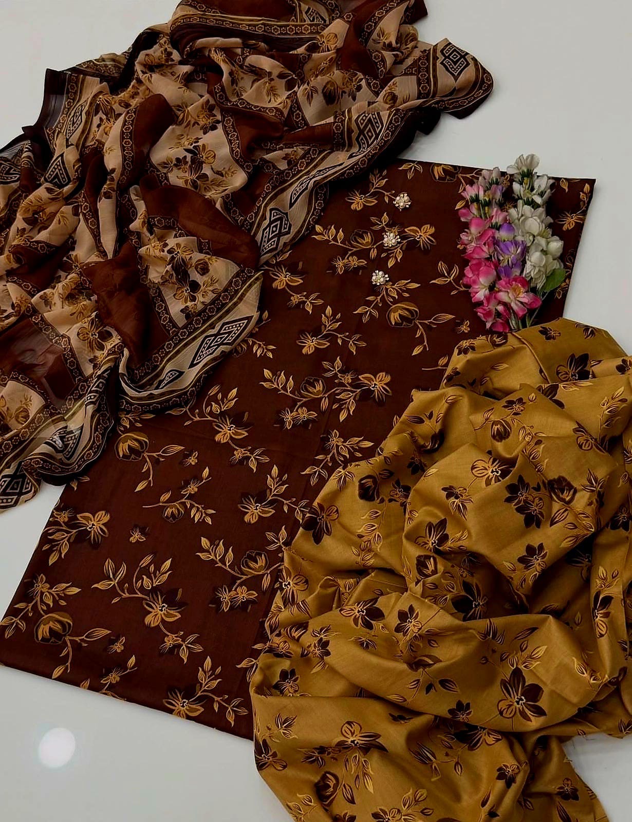 SWISS LAWN Unstich 3pcs ( C Brown)