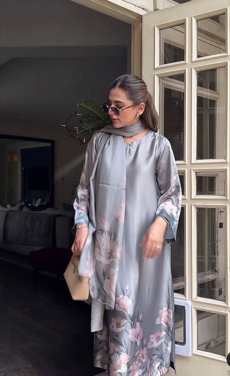 DIGITAL PRINT SHALMOZE SILK 3 PCS GRAY