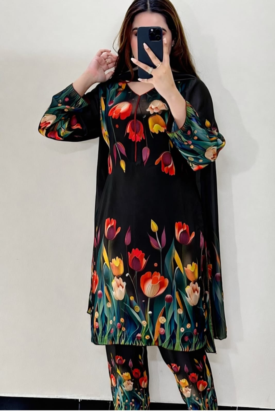 DIGITAL PRINT SHALMOZE SILK 3 PCS JAZMIN WHITE