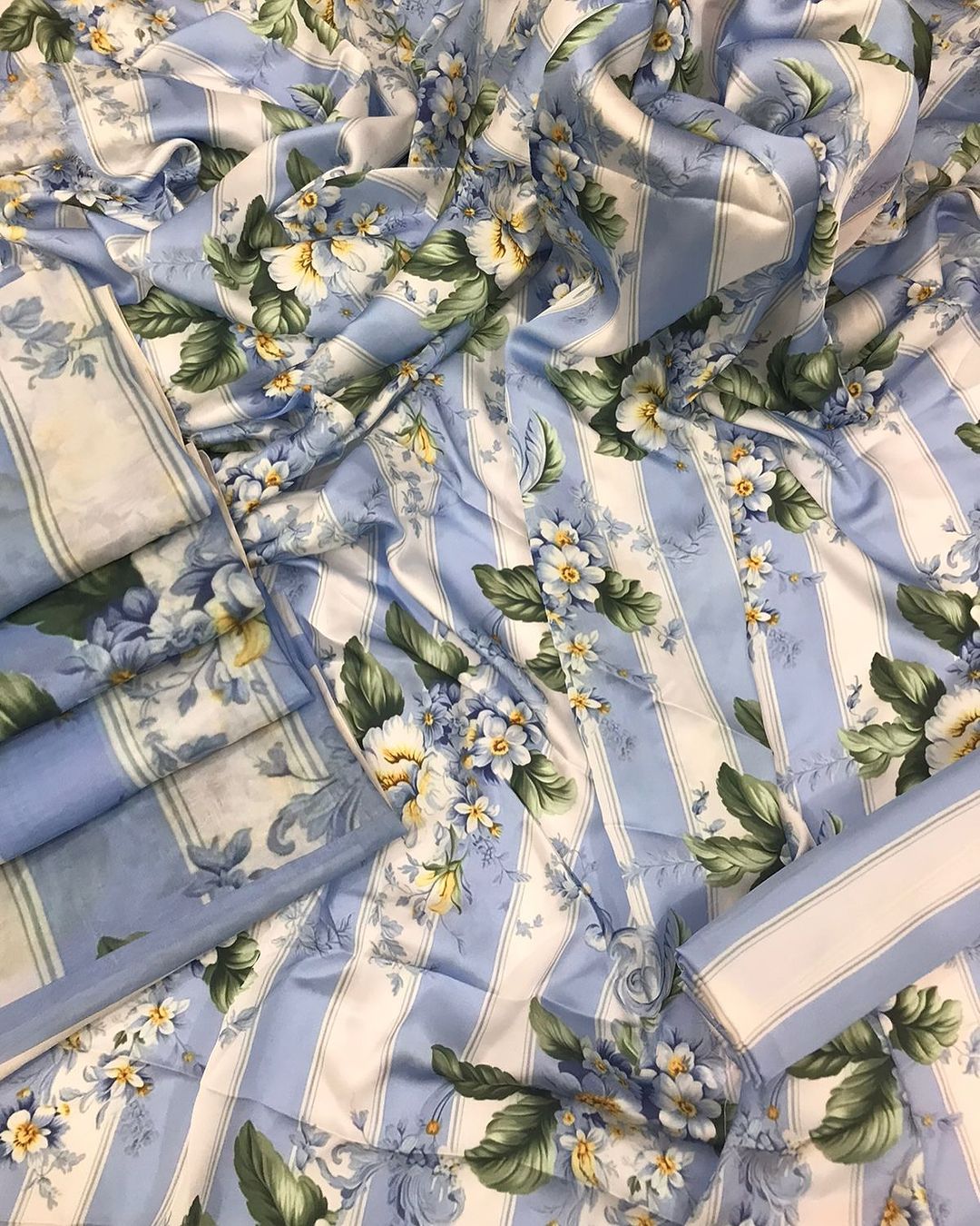 DIGITAL PRINT SHALMOZE SILK 3 PCS